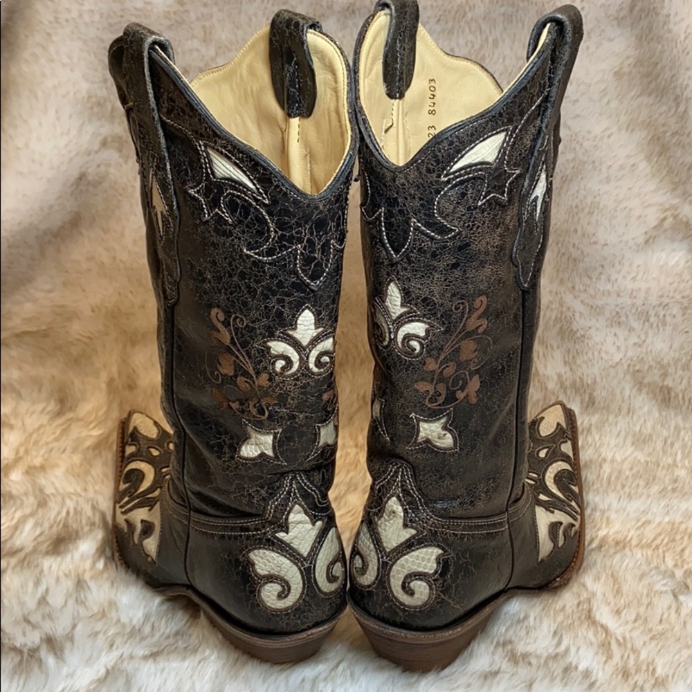 Women’s Corral Vintage Cowboy Boots SIZE 8.5 - Picture 4 of 8
